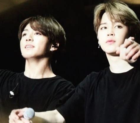 Image Jikook Holding Hands At Wings Tourpng Bts Wiki Fandom