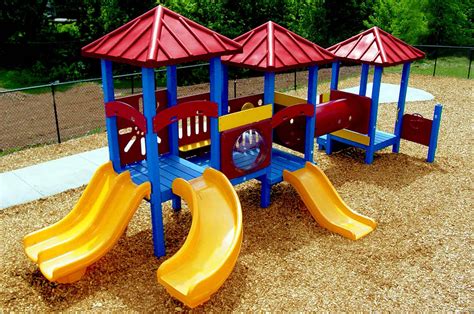 3 Ways To Create Environmentally Friendly Playground Equipment