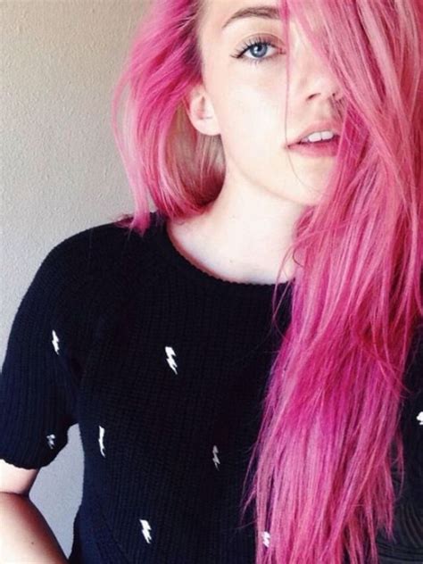 girls with pink hair 89 photos