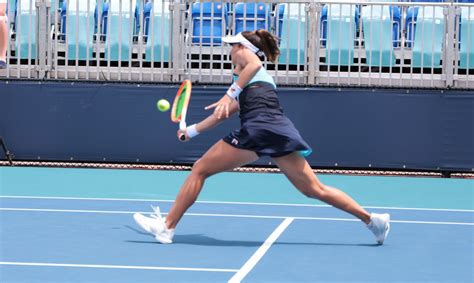 Get the latest player stats on luisa stefani including her videos, highlights, and more at the official women's tennis association website. Luisa Stefani alcança melhor ranking de uma tenista ...