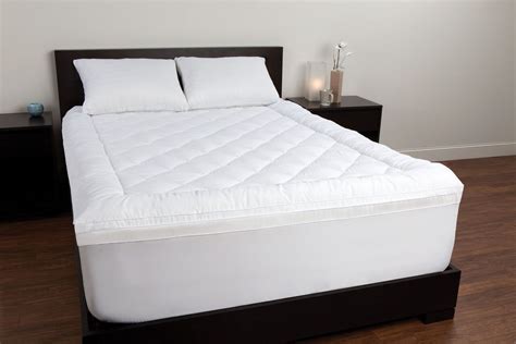 So keep reading this best memory foam #mattress #topper review to find the one that'll make your bed that much cozier. Full Pillow Top 2"+1" Memory Foam Topper at Gardner-White