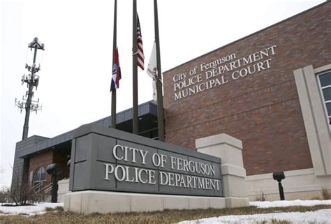 Ferguson Announces Final Four Candidates For Police Chief