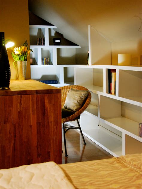Most likely many of us will definitely choose a different office from the bed. Modern Furniture: Small Home Office Design Ideas 2012 From ...