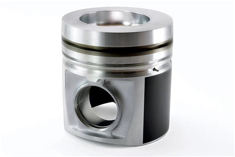 Choosing The Right Piston For Your Performance Diesel Build