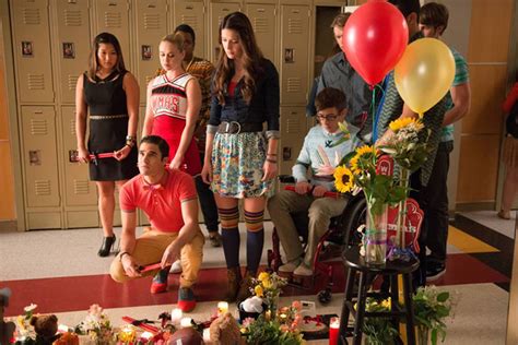 Glee Says Farewell To Cory Monteiths Finn Hudson