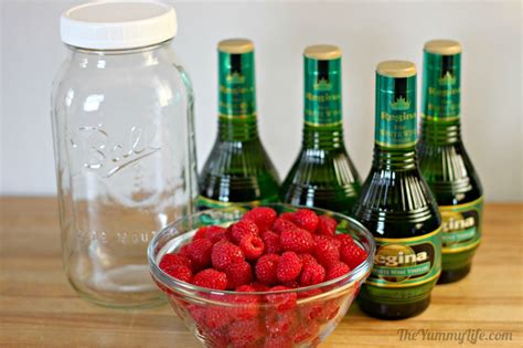 Homemade Raspberry Vinegar