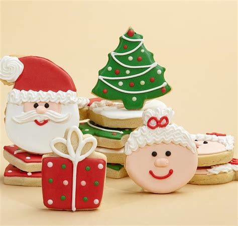 Find plenty of clever cookie decorating ideas to make your christmas cookies stand out from the rest. Hand-Decorated Christmas Cookies - Bakers and Artists ...