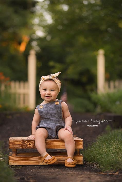 7 Month Old Photoshoot Ideas Romper Headwrap Baby Photoshoot Girl