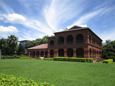 It was originally a wooden fort built in 1628 by the spanish empire, who named it fort san domingo. theadventuresofpandabear-taiwan-tamsui-fort-san-domingo ...