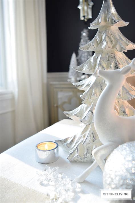 A Winter White And Silver Holiday Tablescape