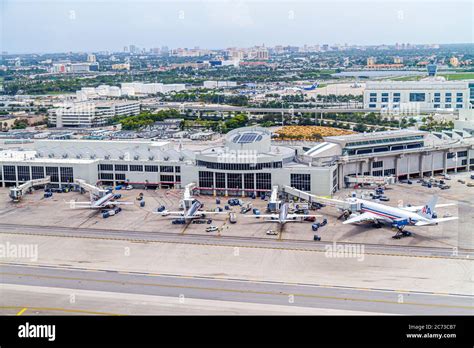 Miami Florida International Airport Miaterminalgatetake Offaerial