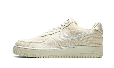 The latest af1 pixel features a white upper combined with desert sand suede overlays. Nike Air Force 1 Pixel Desert Sand (W) - DH3861-001 - Restocks