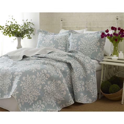 Laura Ashley Rowland Reversible Quilt Set Quilt Sets Bedding Sets