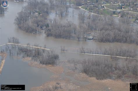 050foxriver Mchenry Il Dam S Of Mchenry Lakecountyil Flickr