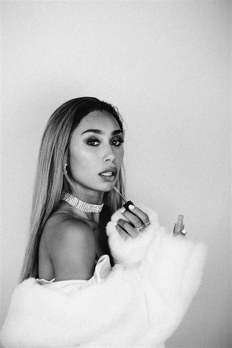 Mylifeaseva - Eva Gutowski Photography Inspo, Portrait Photography, My