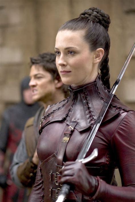 New Official Images Kahlan As Mord Sith More Sword Of Truth Yeah Female Armor