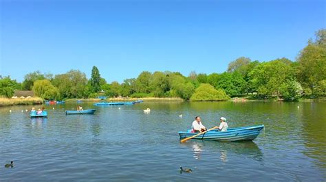 London Walk Around Regents Park Boating Lake And Inner Circle Incl