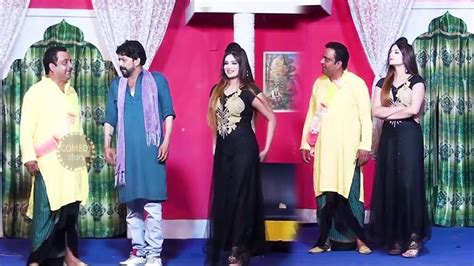 Gulfam And Komal Khan L Stage Drama Comedy Clip 2020 L New Stage Drama