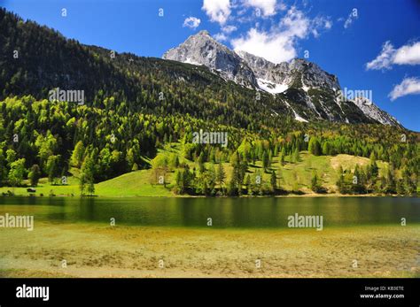 Germany Bavaria Mittenwald Ferchensee Wettersteinspitze Stock Photo