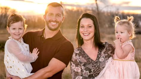 chris watts reportedly confessed to killing pregnant wife shanann watts and their 2 daughters