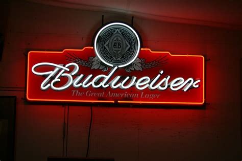 Officially Licensed Budweiser Beer Neon Light Up Sign 49 Long Bar