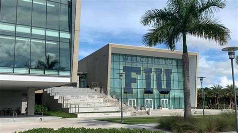 Fiu Wants To Be A Covid 19 Vaccination Site In Miami Dade Will It Be
