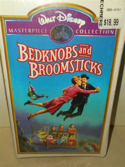 Bedknobs And Broomsticks Vhs Clamshell Walt Disney Master Piece My