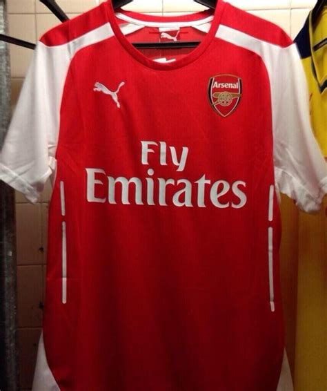 Buy official arsenal football shirts. Arsenal FC - Arsenal 2014/15 Kit | Genius