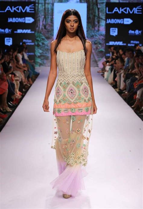 Pin On Lakme Fashion Week Summer Collection 2015