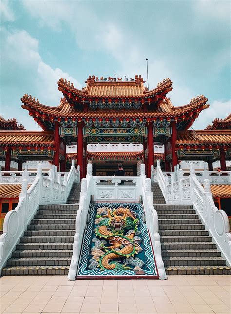 Chinese Temple Pictures Download Free Images On Unsplash