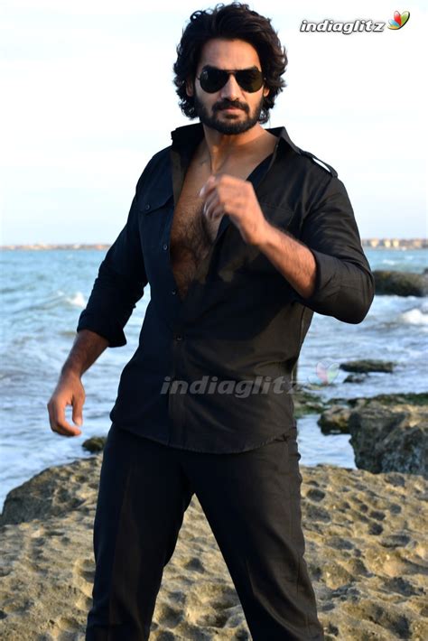 Ahan shetty looks similar to kartikeya. Karthikeya Photos - Telugu Actor photos, images, gallery ...
