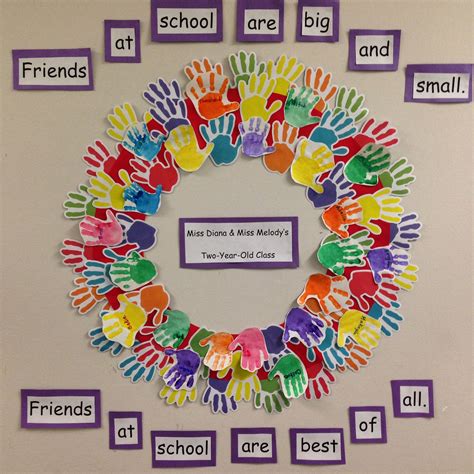 Preschool Handprint Friendship Wreath Preschool Friendship Preschool