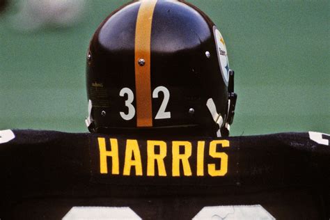 Remembering Pittsburgh Steelers Hall Of Fame Running Back Franco Harris