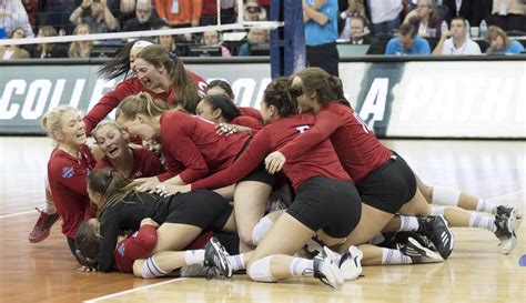 Photos Nebraska Completes The Drive For Ncaa Volleyball Title No 5
