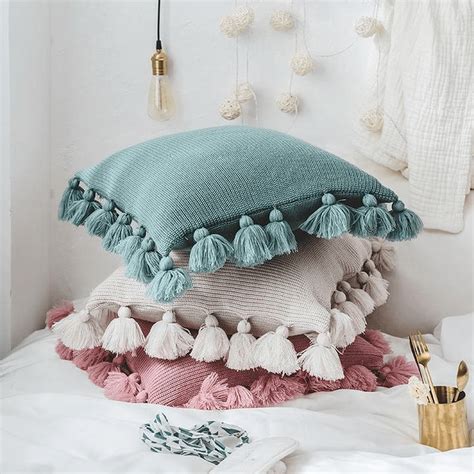 33 Lovely Cute Pillows Designs Ideas Pimphomee