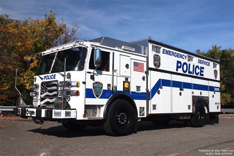 Port Authority Of New York And New Jersey Police Esu Truck 5 H