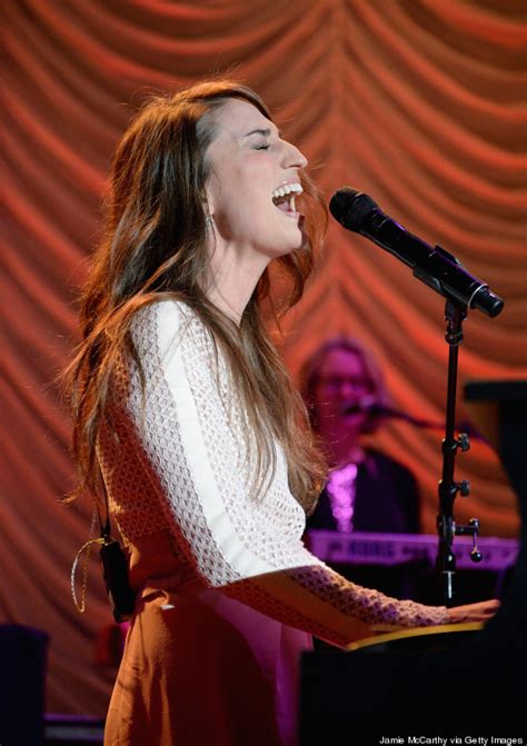 Heres Why Everyone Should See Sara Bareilles Live In Concert Huffpost Uk Entertainment