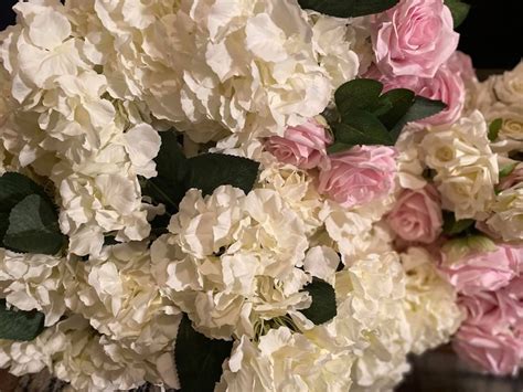 Wholesale artificial flowers in atlanta ga. Brilliant Home Furnishings Offers Artificial Wedding ...