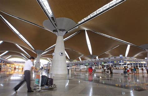 Revealed The Worlds Best Airports Arabianbusiness