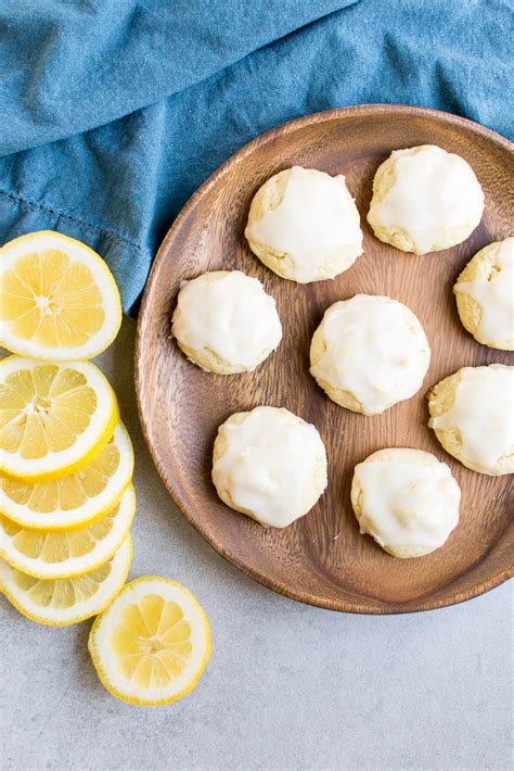 We just can't win out here in i looooove the cream cheese in these cookies. Lemon Cream Cheese Cookies - Stuck On Sweet