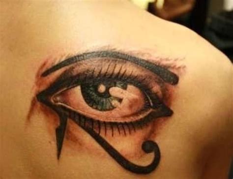 Tatuajes Con El Ojo De Horus Ejemplos Y Significado Tatuajes De Ojo
