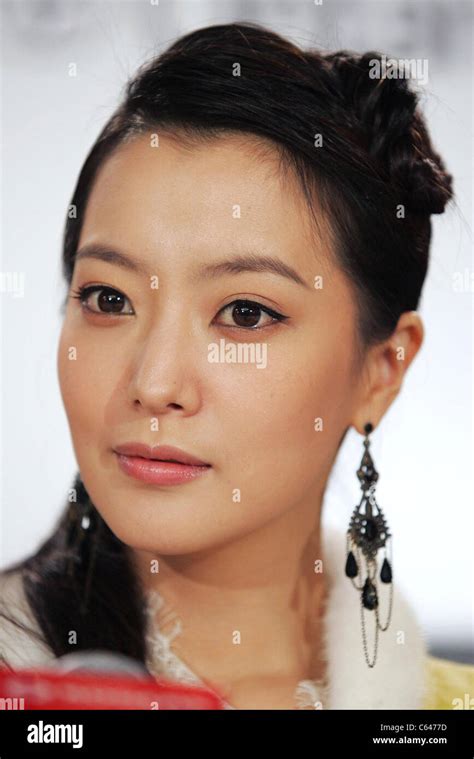 Kim Hee Seon At The Press Conference For The Myth Premiere At Toronto Film Festival Sutton