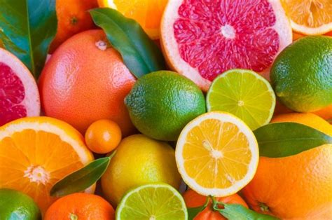 Co dają nam owoce cytrusowe? Składniki odżywcze i witaminy • Zdrowszy.pl