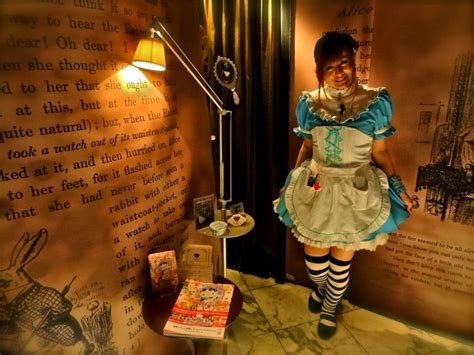 Αποτέλεσμα εικόνας για Japanese Alice In Wonderland Restaurant Alice