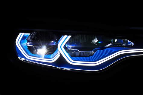 2015 Bmw M4 Concept Iconic Lights
