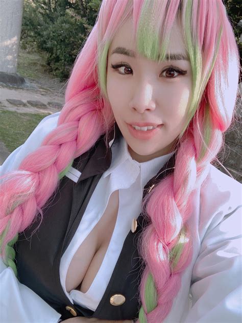 Kanroji mitsuri by mssweetbeans | Scrolller