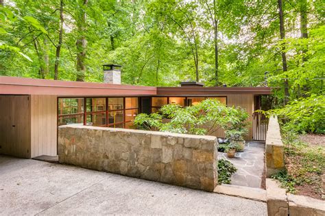 Midcentury Modern Houses Are In Demand In Atlanta—and At A Higher