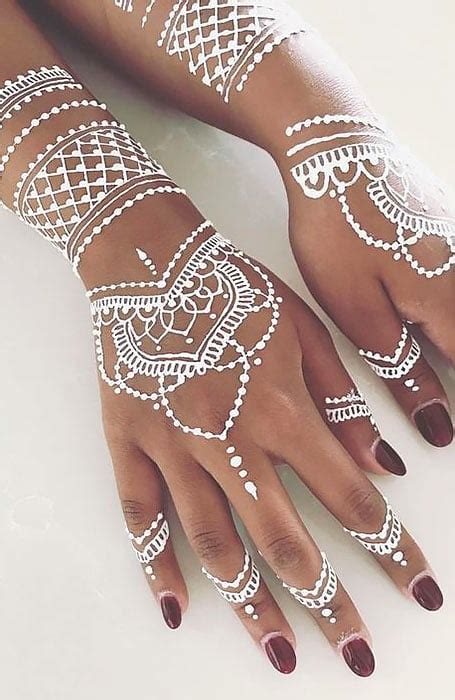 30 Beautiful Henna Tattoo Design Ideas And Meaning The Trend Spotter