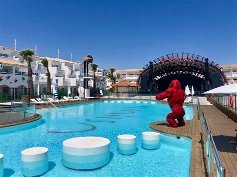 Отели playasol ibiza hotels в ибице. Ushuaïa Ibiza Beach Hotel Review - The Luxury Editor