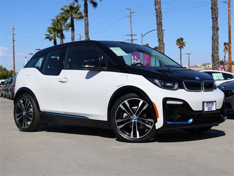 Bmw's i charging station makes charging at home much more convenient by supplying 7.2 kilowatts of power — or 90 miles of range — in about three hours. Pre-Owned 2018 BMW i3 s w/Range Extender Hatchback 4D Sedan in North Hollywood #P69568 | Century ...